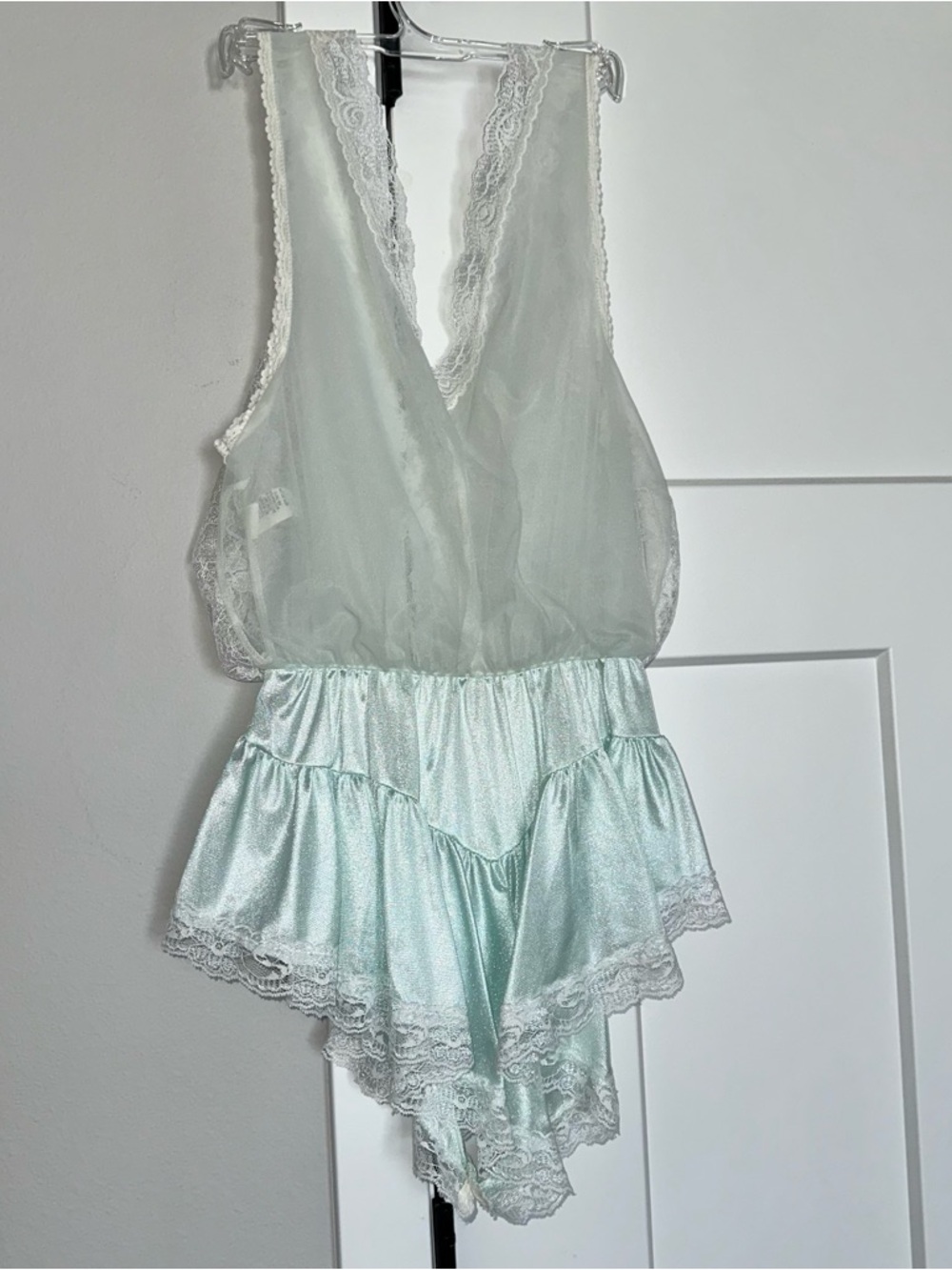 Lace & Satin Deep-V Teddy in Mint Green Tosca Lingerie of California size Small - Picture 4 of 8